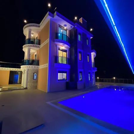 - Luxux - Rooftop - Terrasse - Whirlpool - Pool
