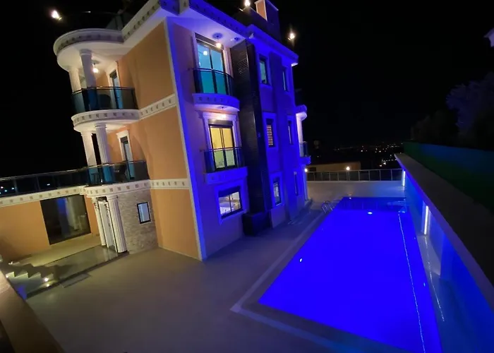 - Luxux - Rooftop - Terrasse - Whirlpool - Pool ألانيا