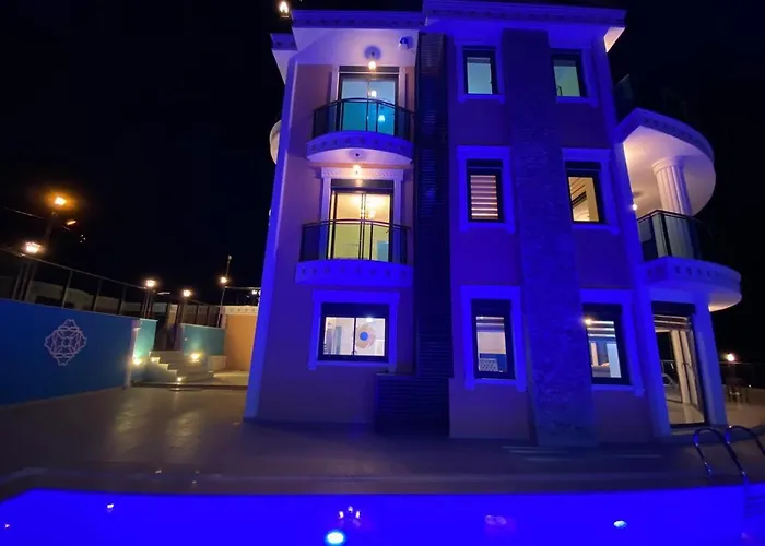 - Luxux - Rooftop - Terrasse - Whirlpool - Pool فيلة ألانيا