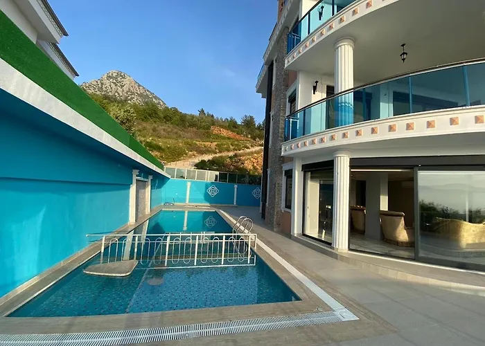 - Luxux - Rooftop - Terrasse - Whirlpool - Pool ألانيا